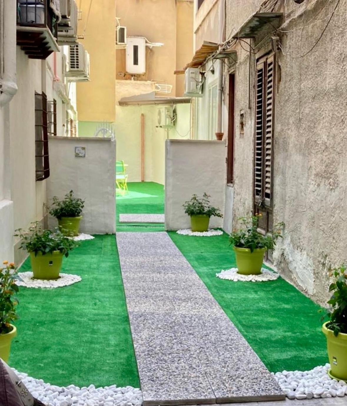 Ballar'Home - Casa Sbriju' Palermo Kültér fotó
